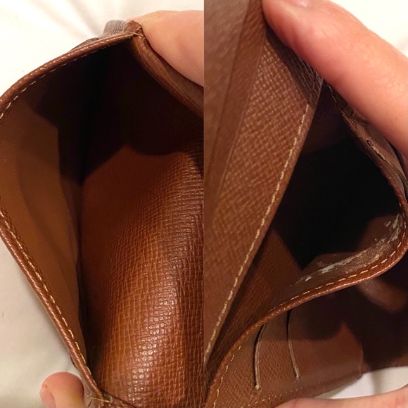 AUTHENTIC Louis Vuitton Elise Trifold Wallet - Picture 6 of 7